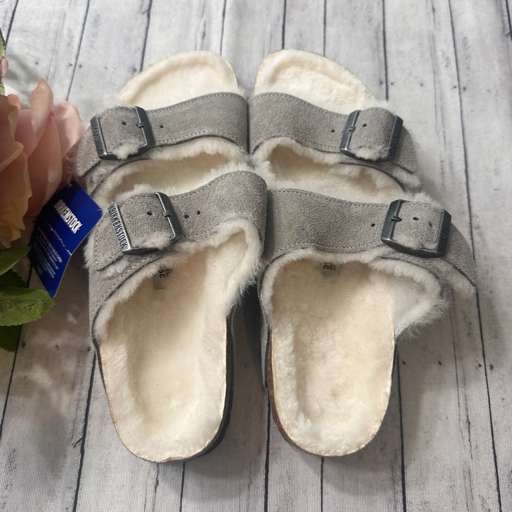 New Birkenstock Arizona Shearling
Suede Leather - Picture 4 of 12